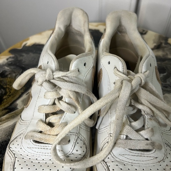 Veja V10 White Rose Gold Sneaker - Picture 5 of 10